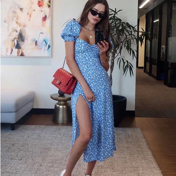 BellanBlue Dresses & Skirts - Boho Blue Floral Sweetheart Neck Slit Dress 90s